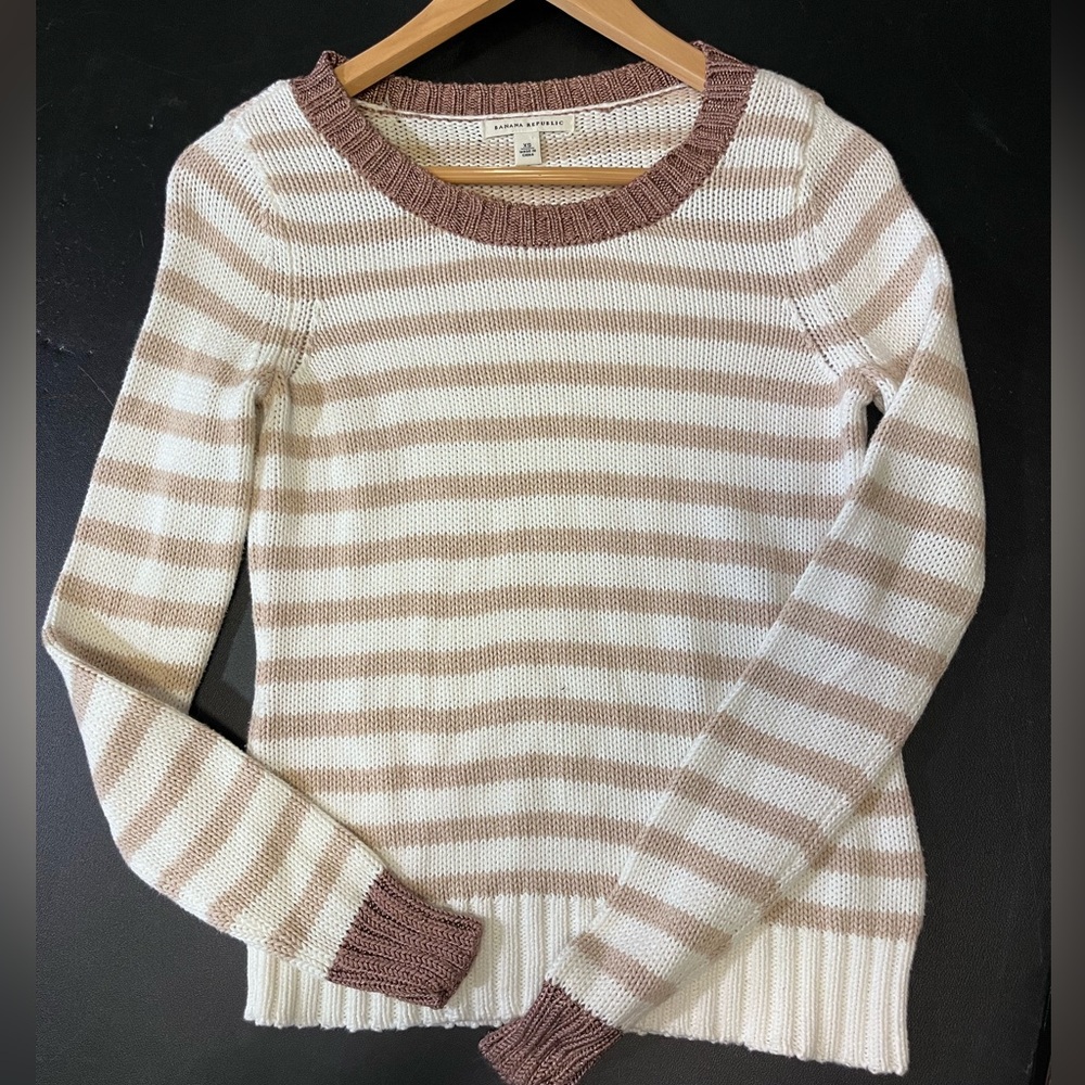XS knit sweater